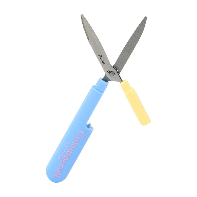 Cinnamoroll Checkered Portable Scissors - Image 3